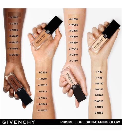 GIVENCHY Prisme Foundation 